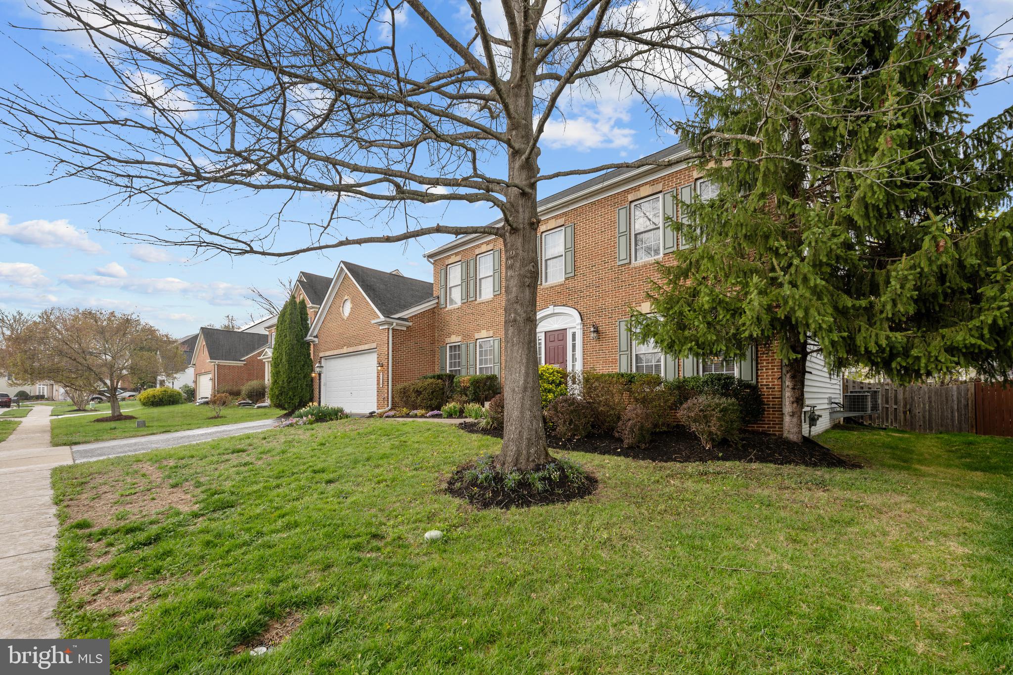 SOMERSET - Residential