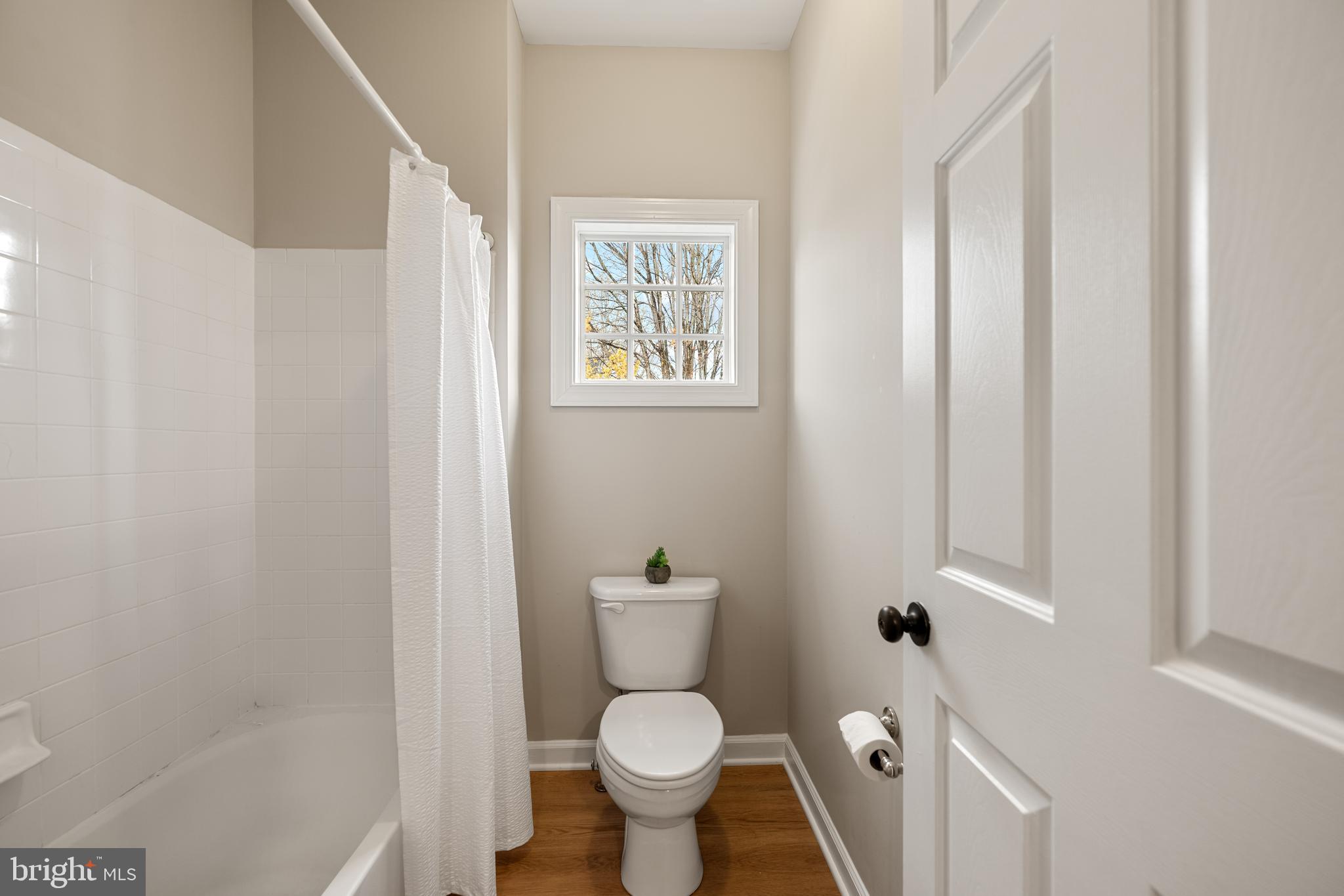 SOMERSET - Residential