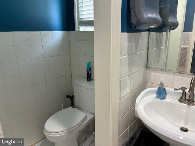 OCEAN GATEWAY - Commercial Sale