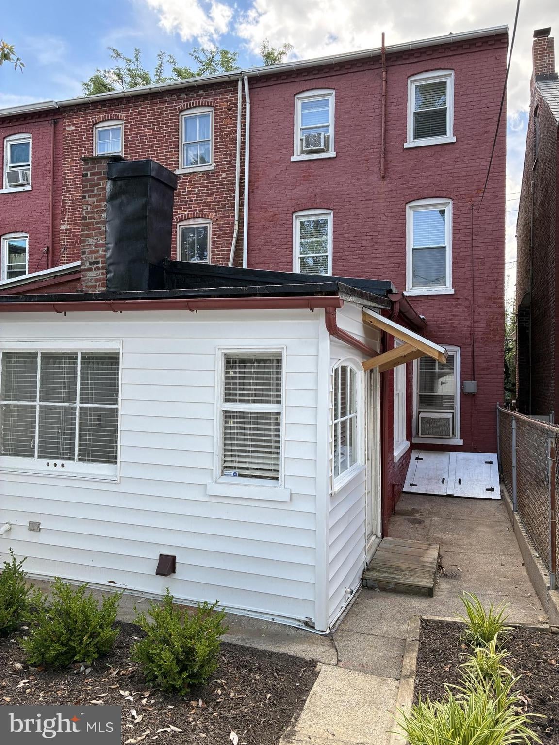 759 MARIETTA AVENUE