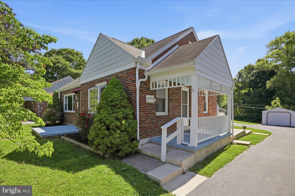 Photo of 113 Penn Avenue, EPHRATA, PA 17522 (MLS # PALA2089250)