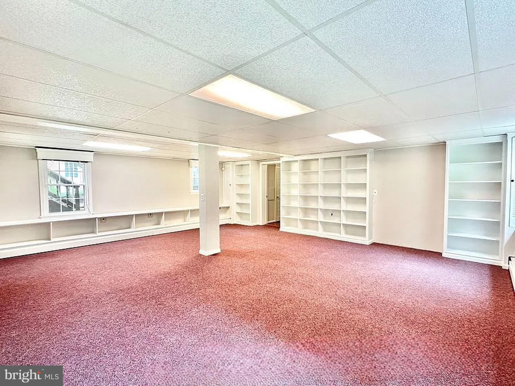 JAMESTOWN VILLAGE - Residential Lease