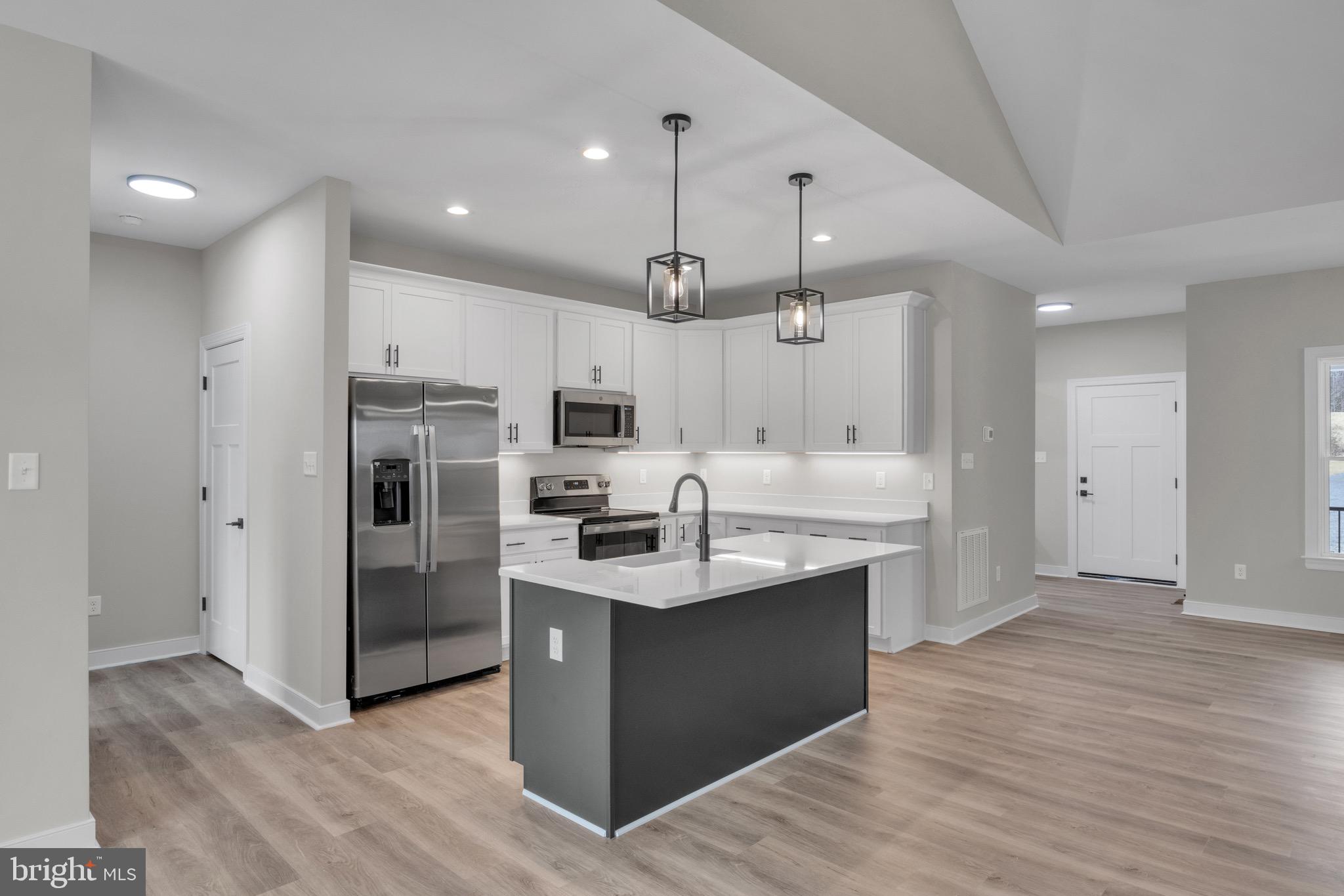 CUCKOOS NEST - Residential