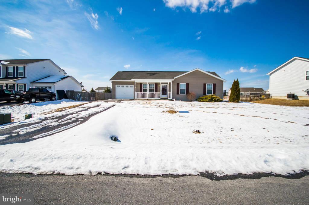 SPRING HILL - Residential