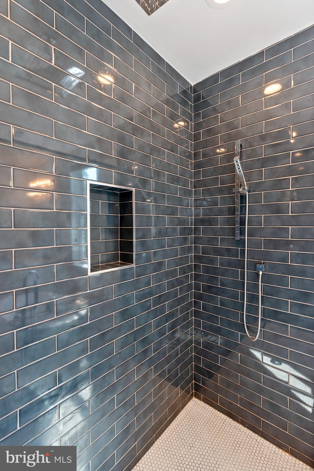 GRAYS FERRY - Residential