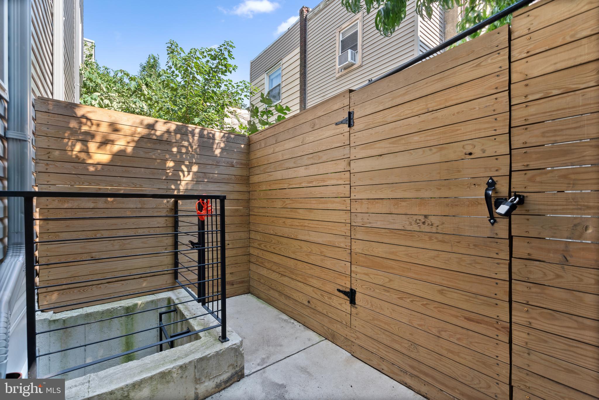 GRAYS FERRY - Residential