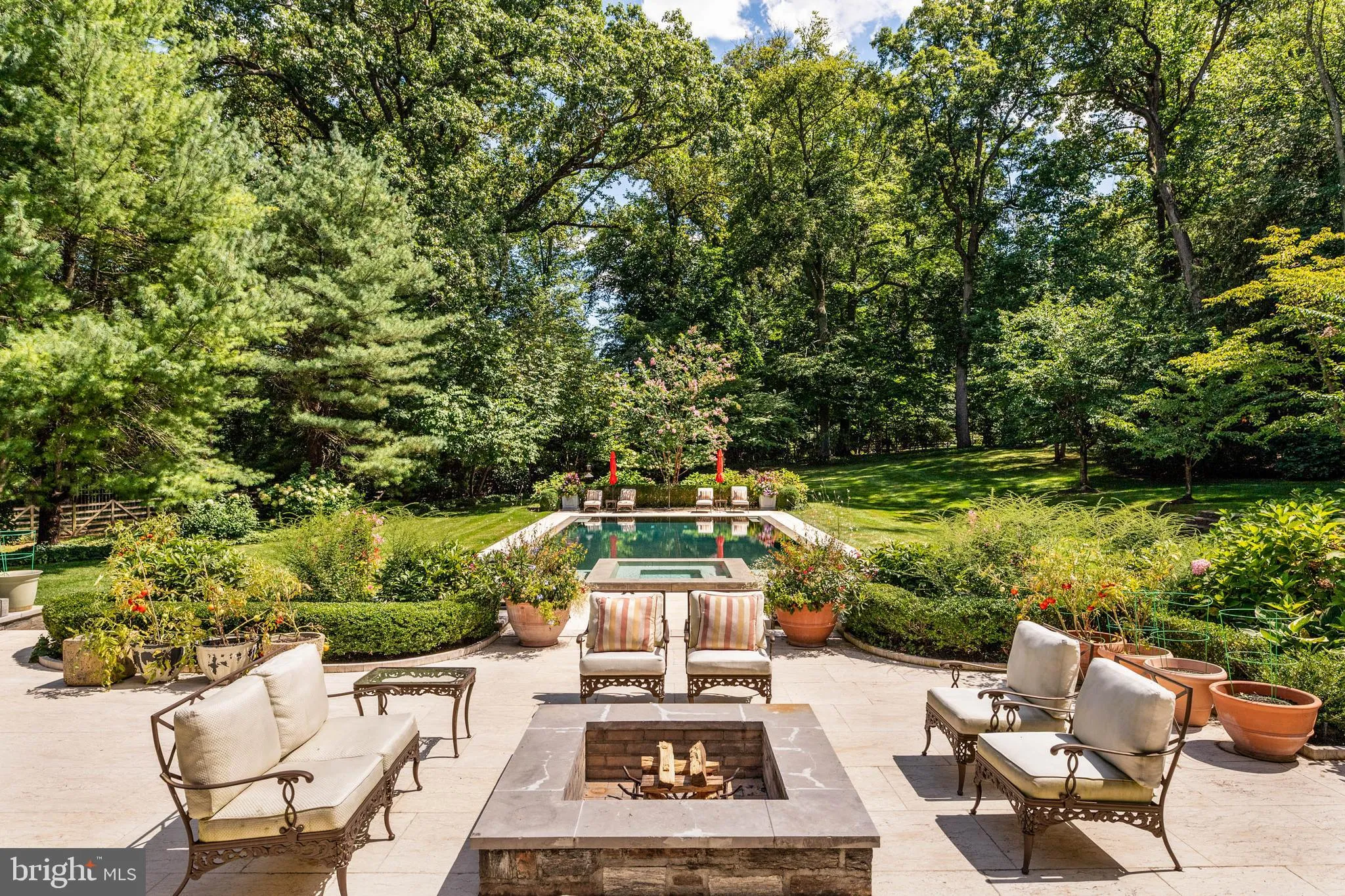 Haverford, Pennsylvania 19041, United States, 6 Bedrooms Bedrooms, ,10 BathroomsBathrooms,Residential,Active,200915