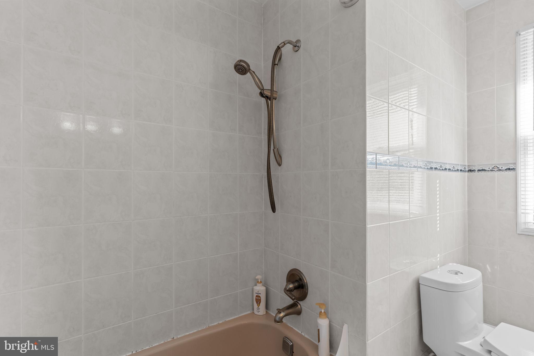 ALBIDALE II - Residential