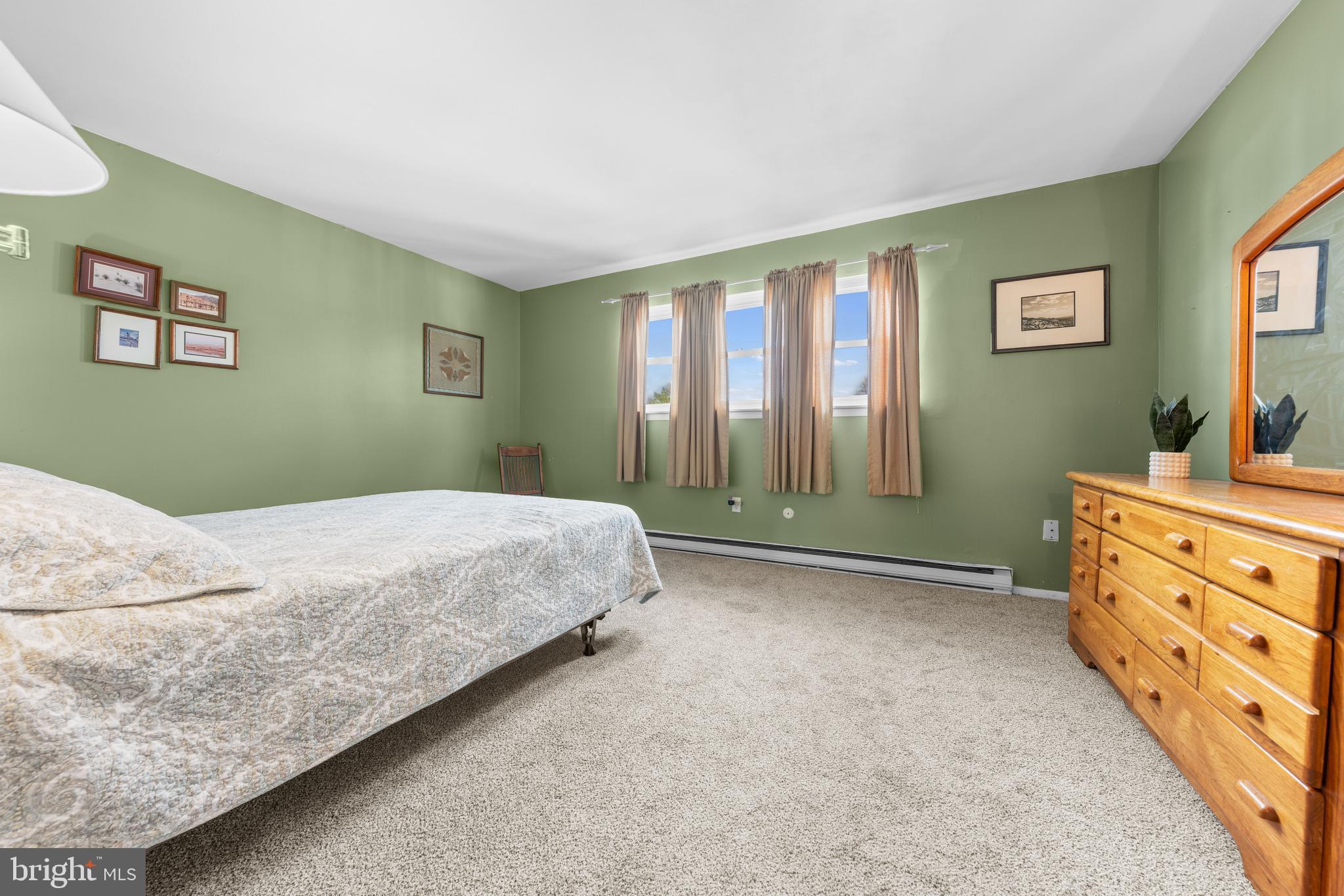 STRAWBERRY HILLS - Residential