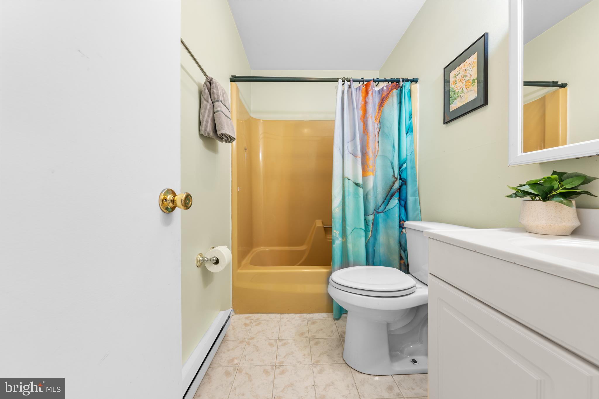 STRAWBERRY HILLS - Residential