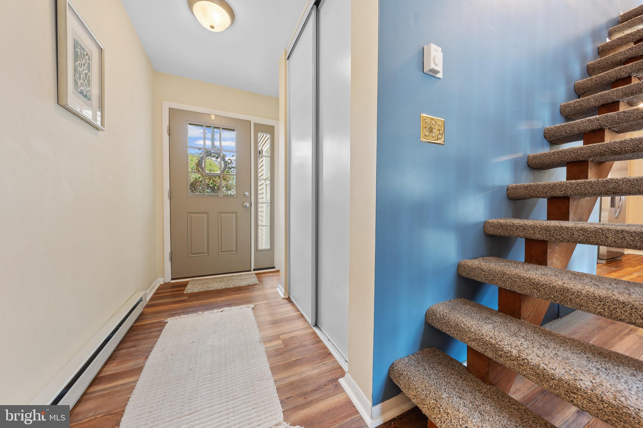 STRAWBERRY HILLS - Residential