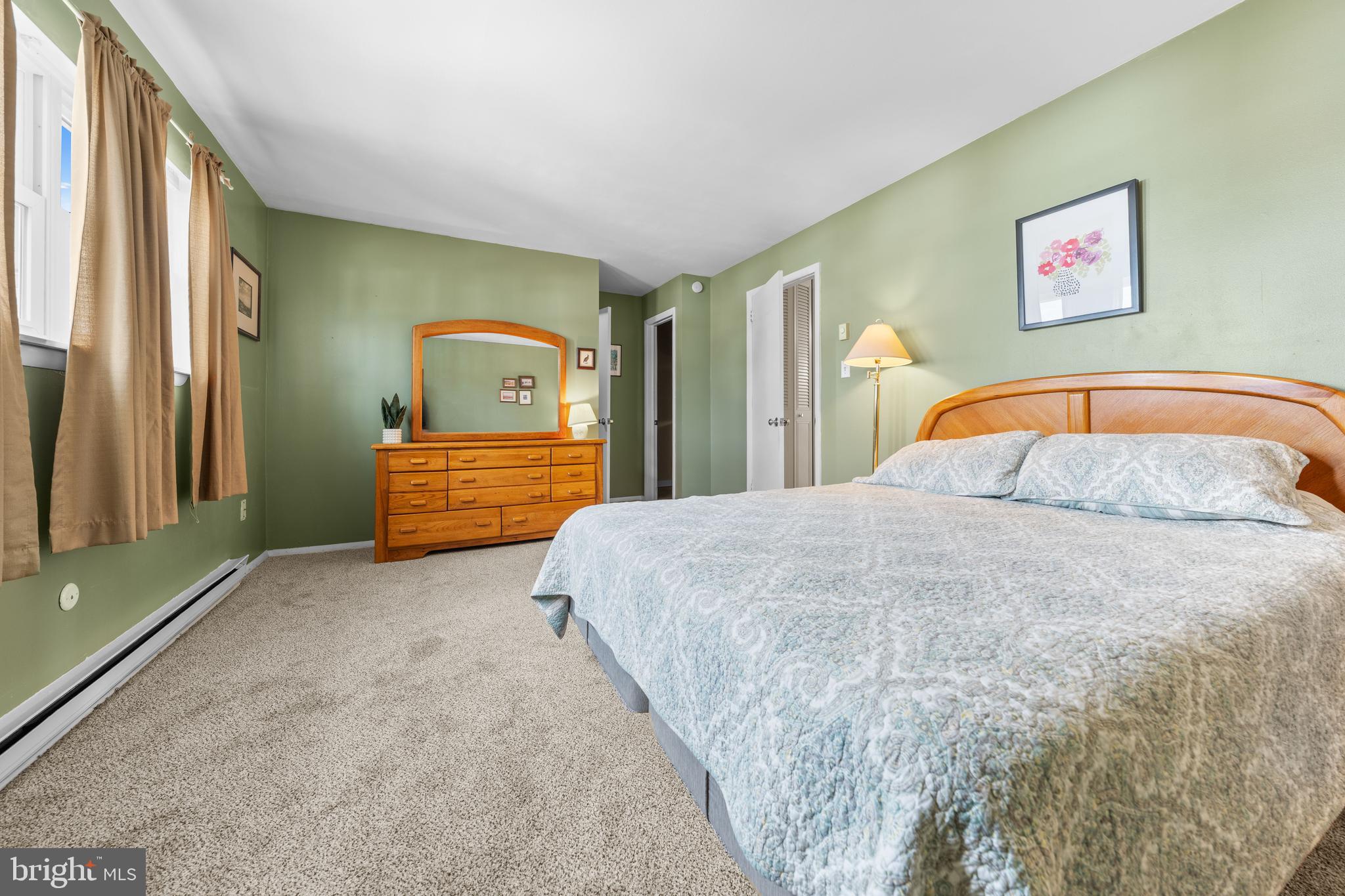 STRAWBERRY HILLS - Residential