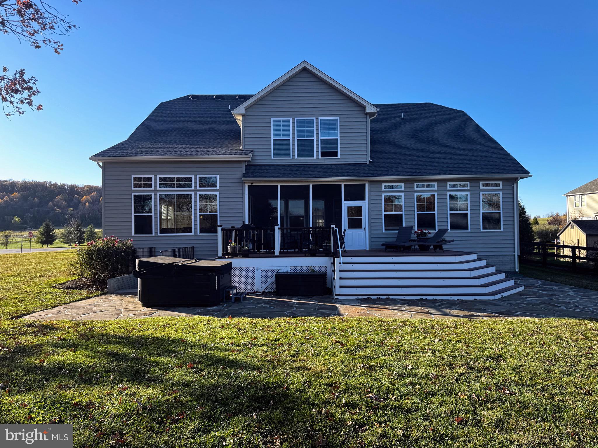 WULF CREST - Residential Lease