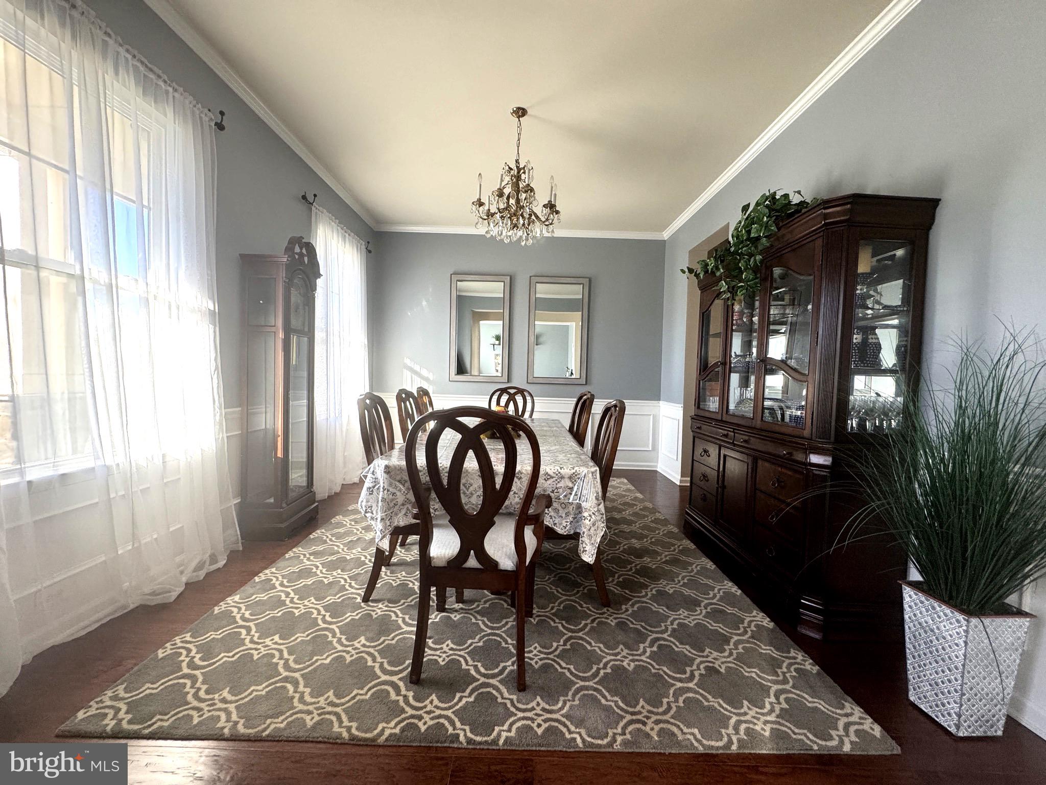 WULF CREST - Residential Lease