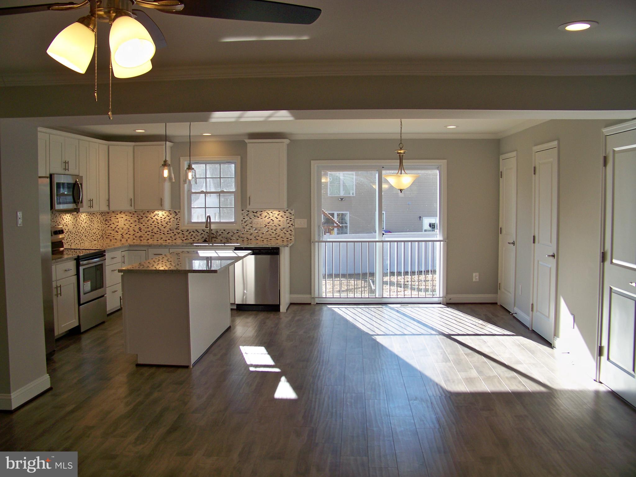 FAIRLAWN - Residential