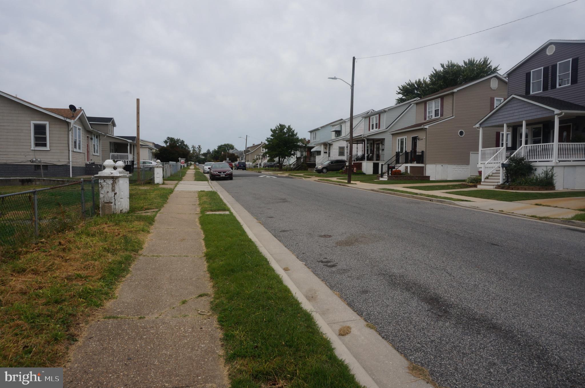 FAIRLAWN - Residential