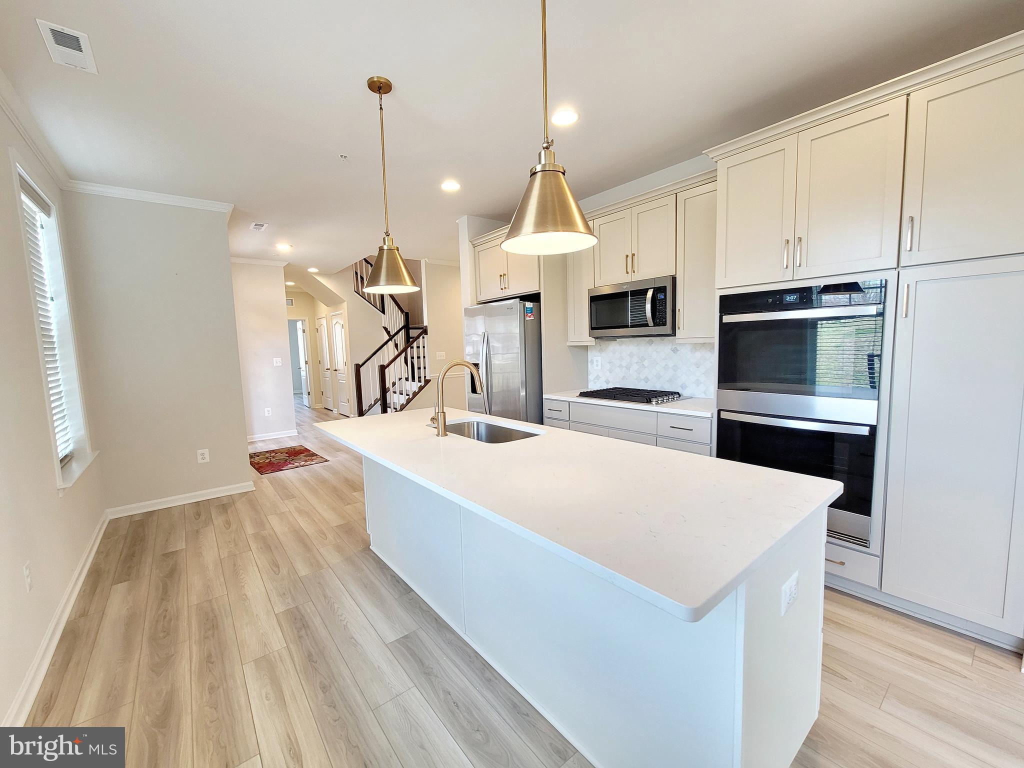 CABIN BRANCH - Residential