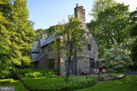 8401 SAINT MARTINS LANE PHILADELPHIA PA 19118