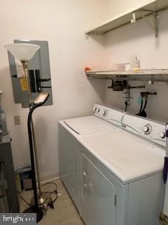 FLYING HILLS - Residential Lease