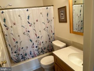 FLYING HILLS - Residential Lease