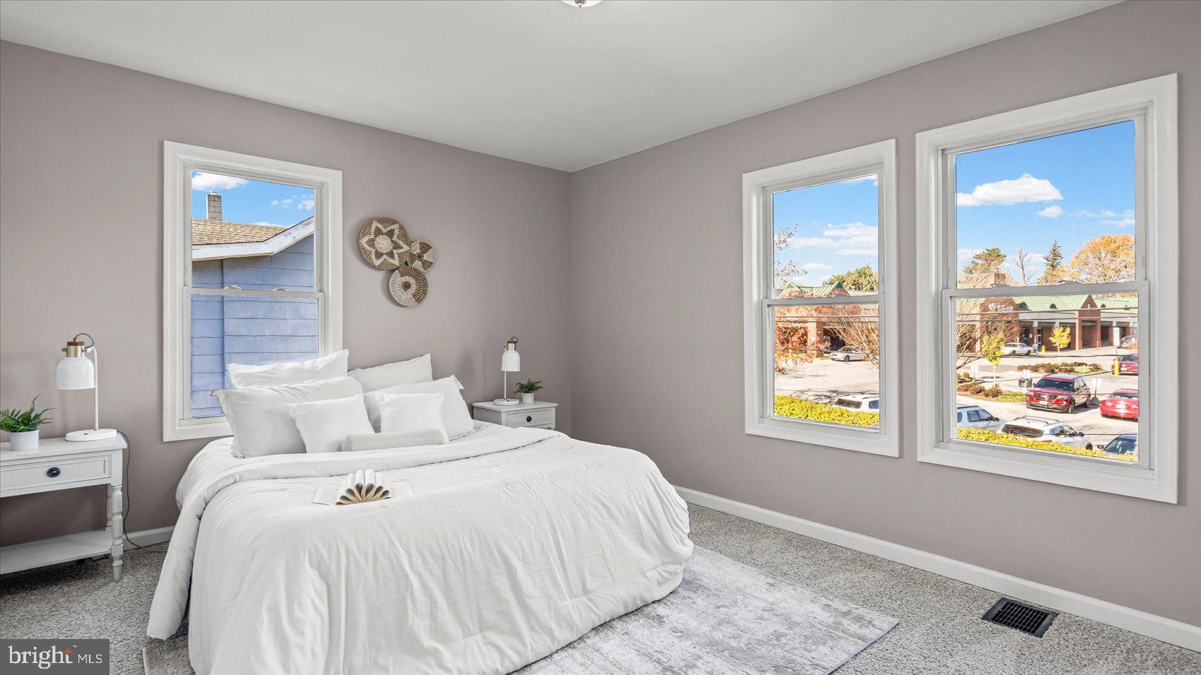 TOWSON - Residential