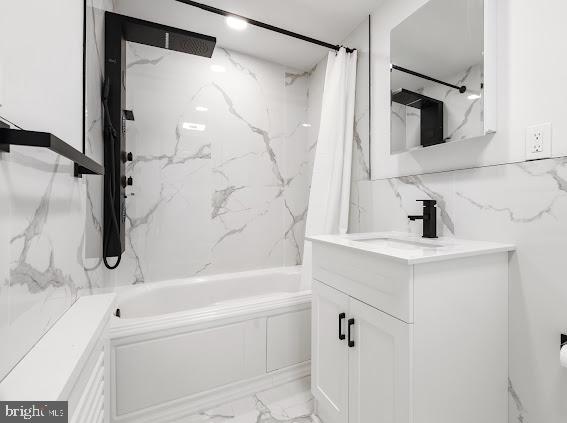 PORT RICHMOND - Residential