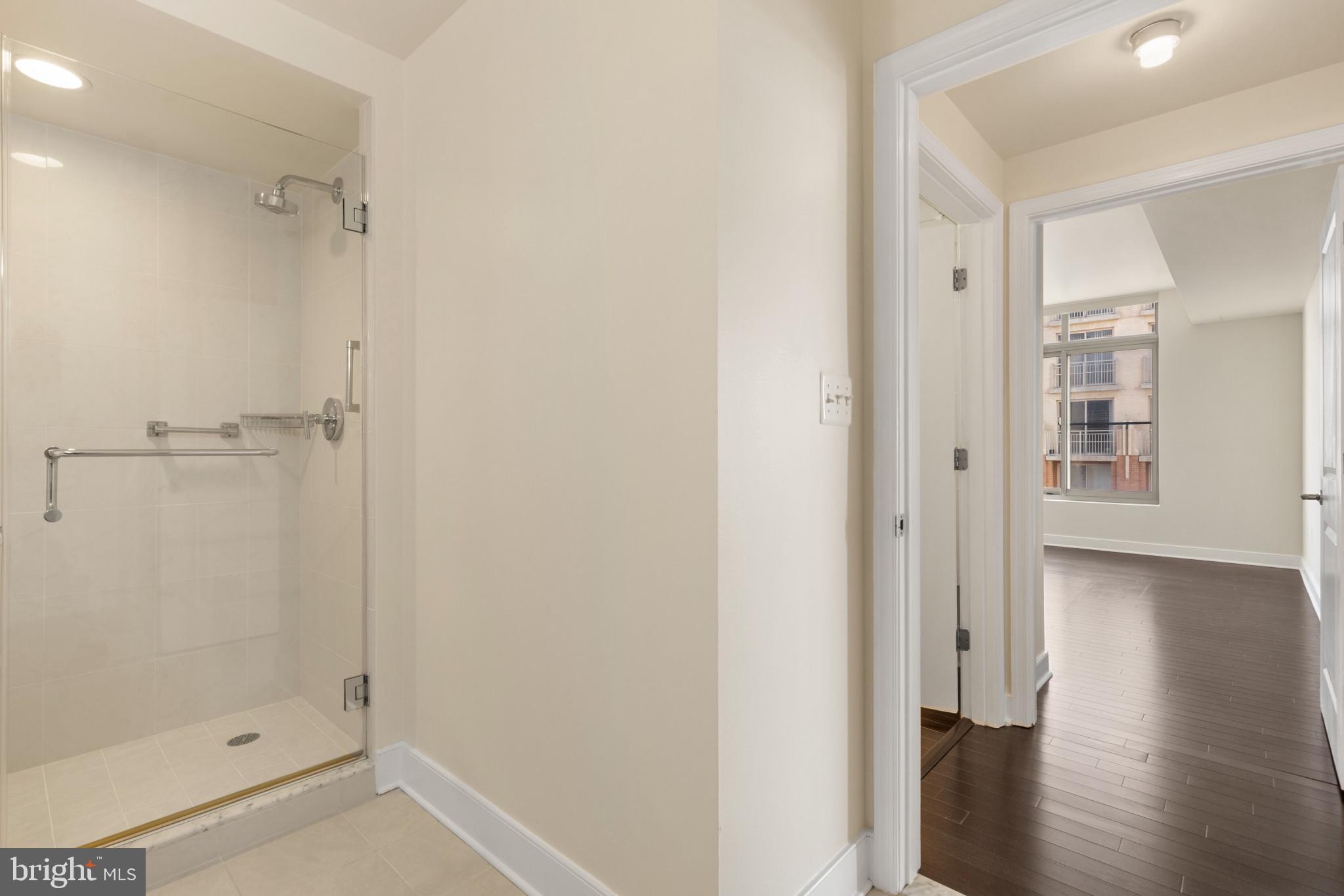 HARBOR EAST - Residential Lease