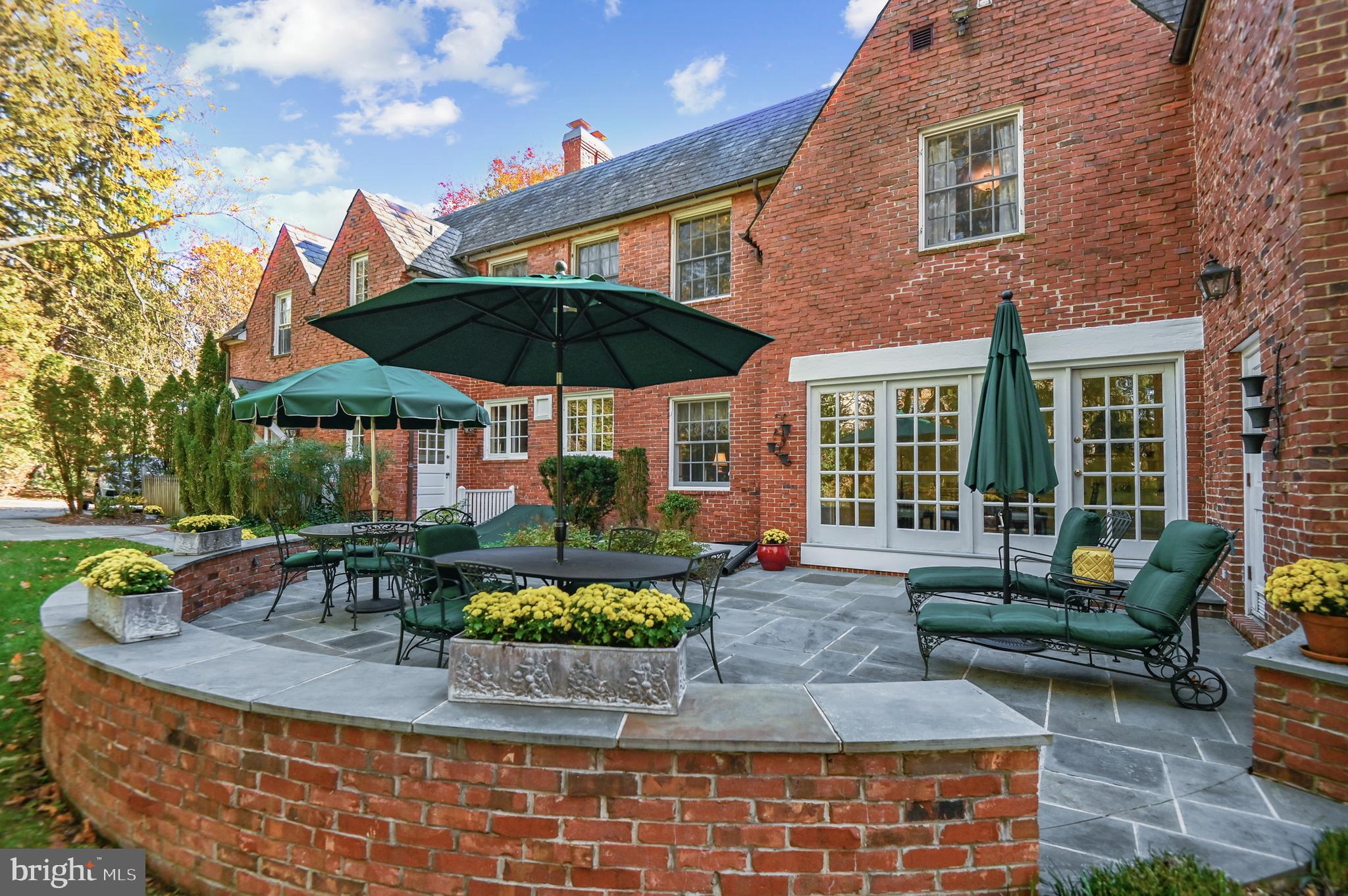 RUXTON - Residential