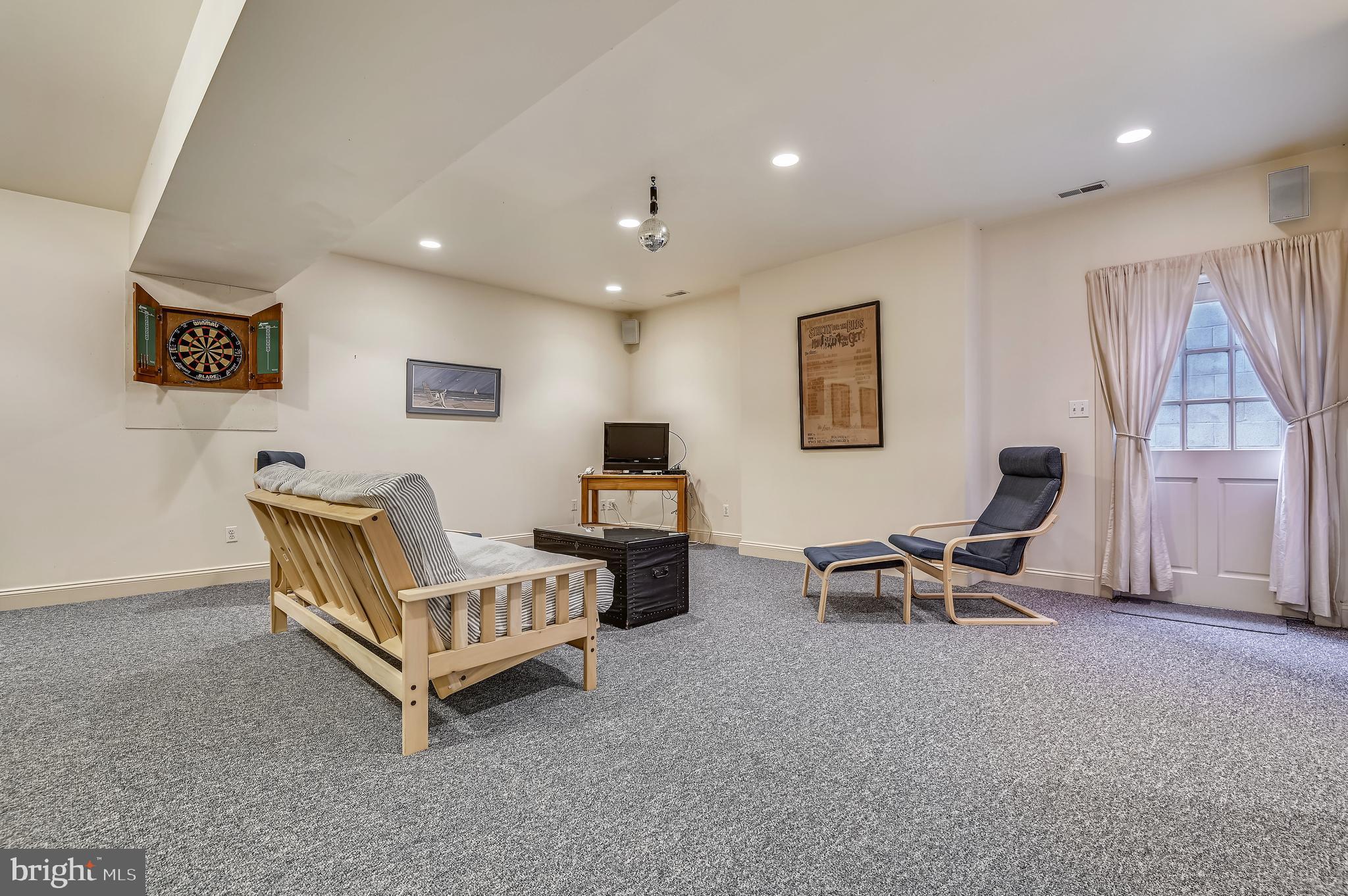 RUXTON - Residential