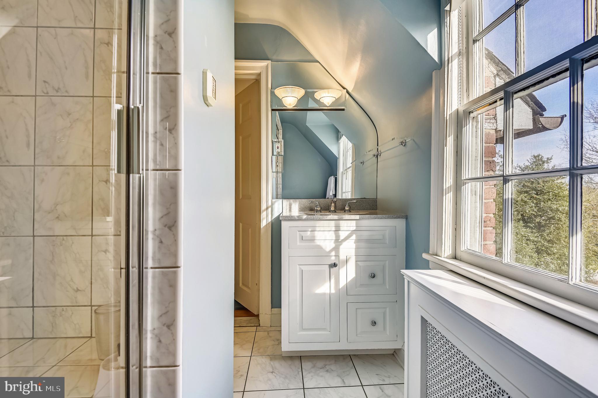 RUXTON - Residential