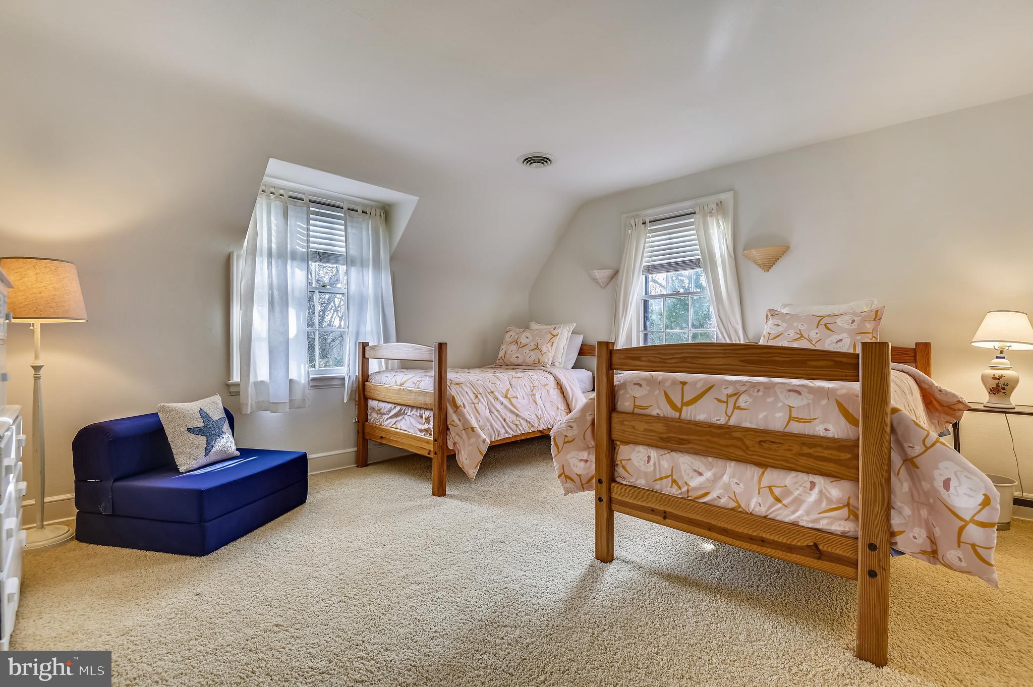 RUXTON - Residential