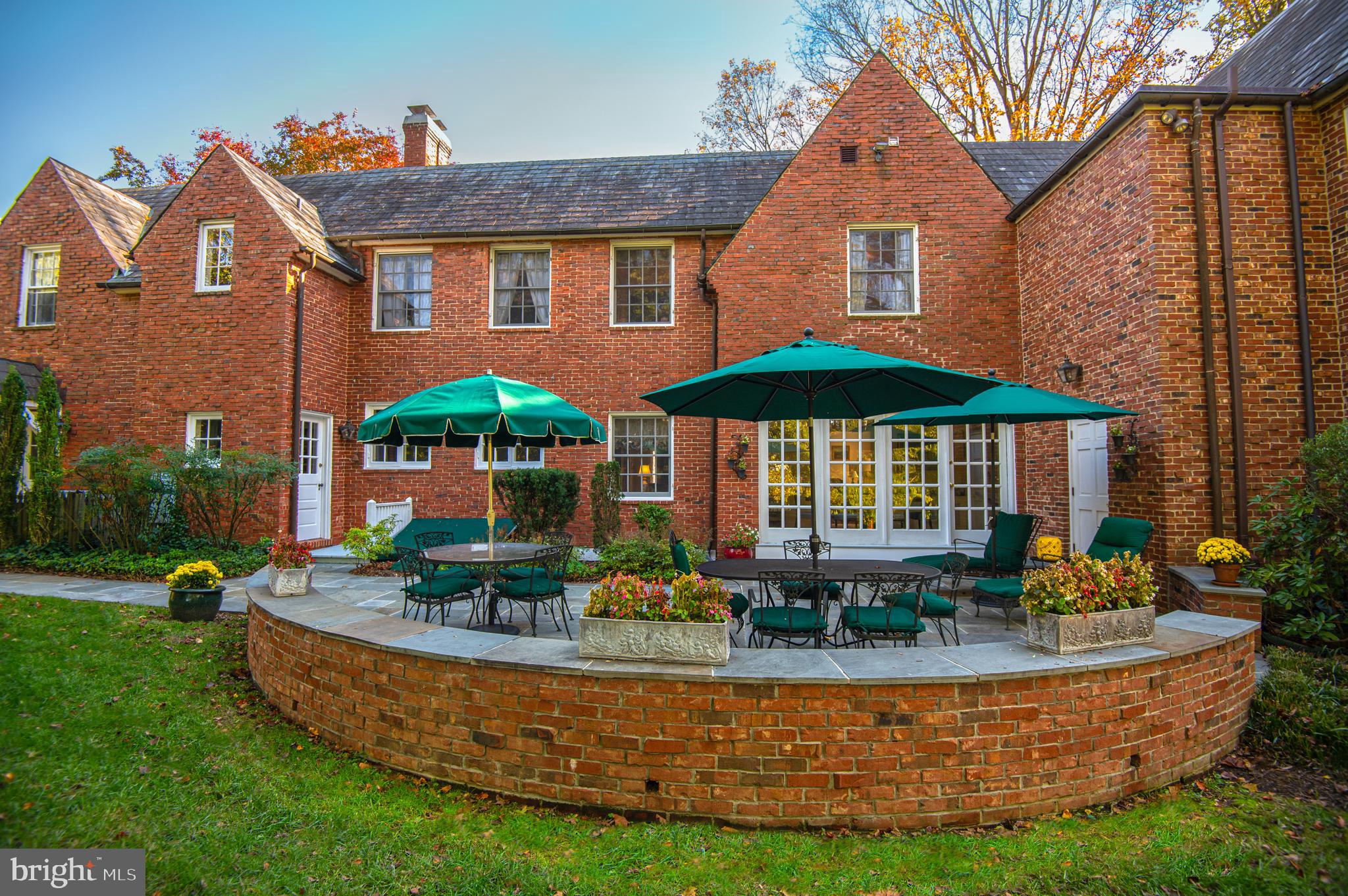 RUXTON - Residential