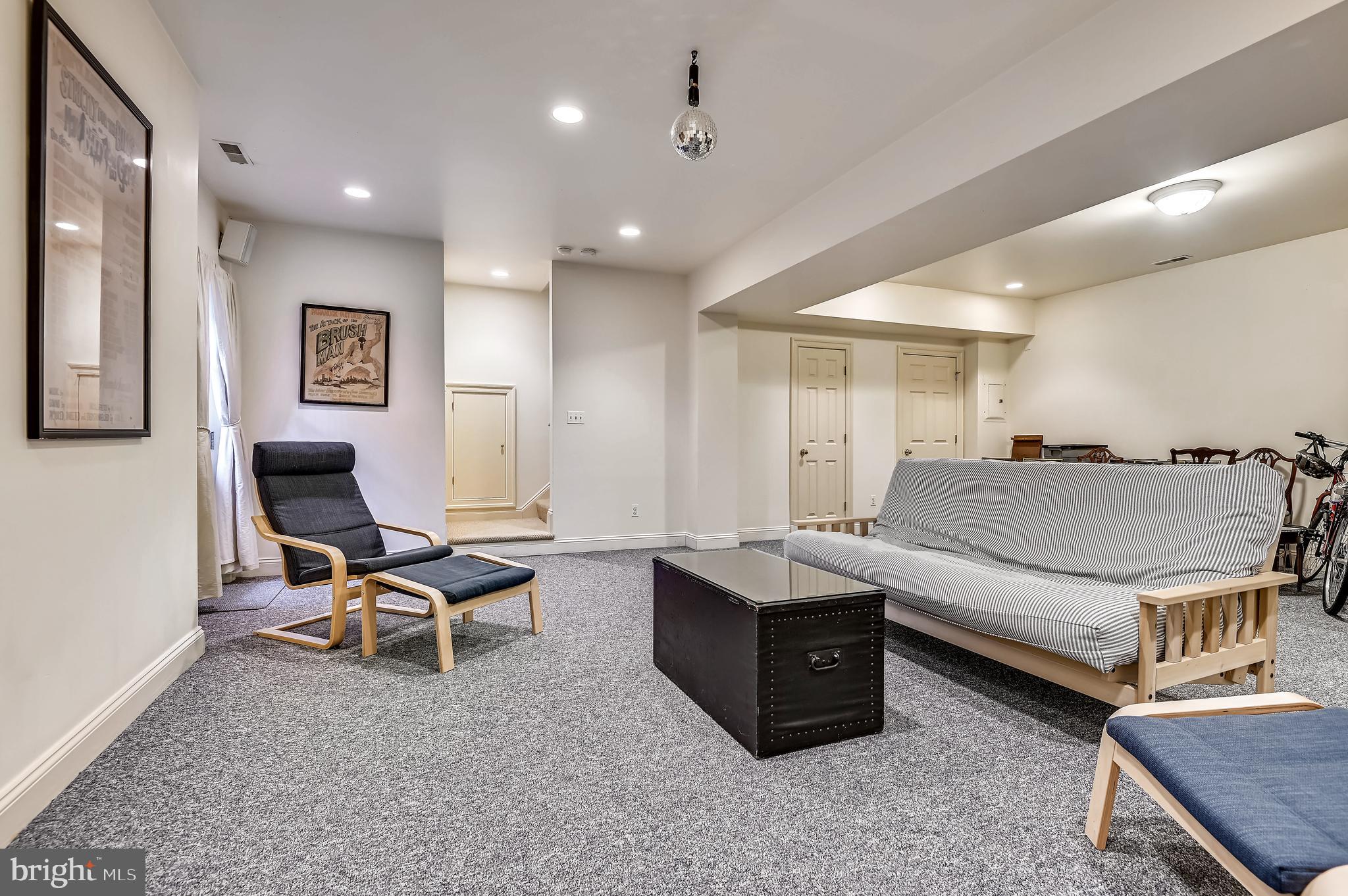 RUXTON - Residential