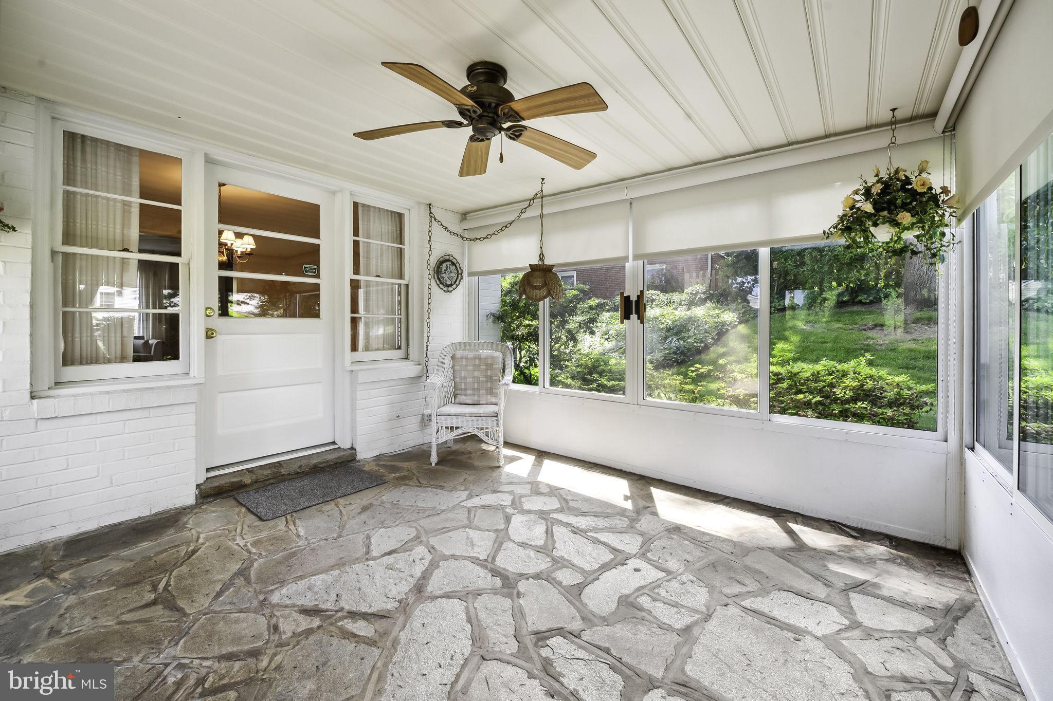 SHETLAND HILLS - Residential