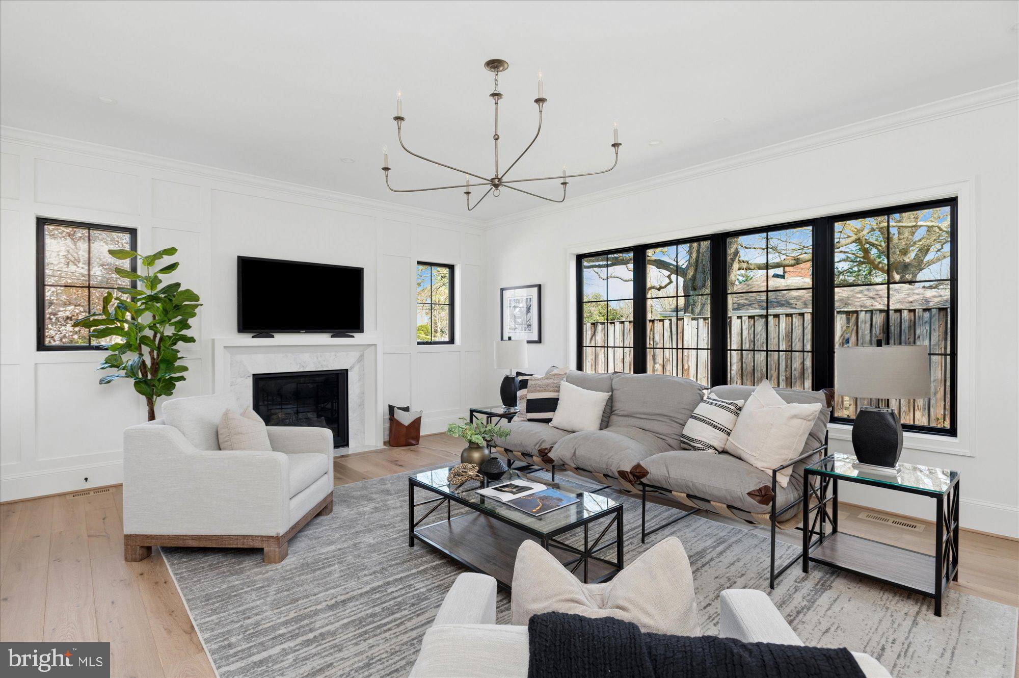 CRYSTAL SPRING KNOLLS - Residential