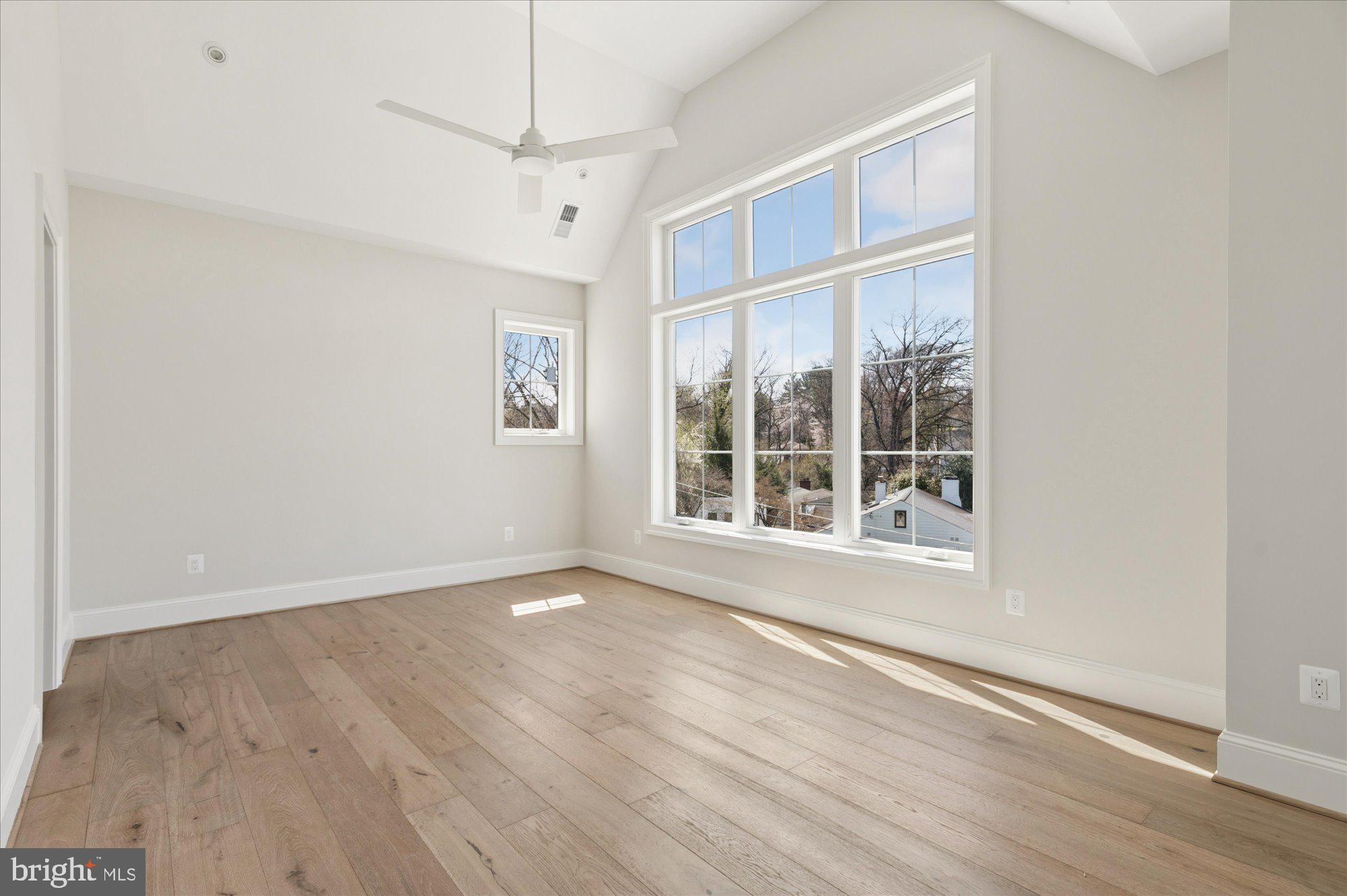 CRYSTAL SPRING KNOLLS - Residential