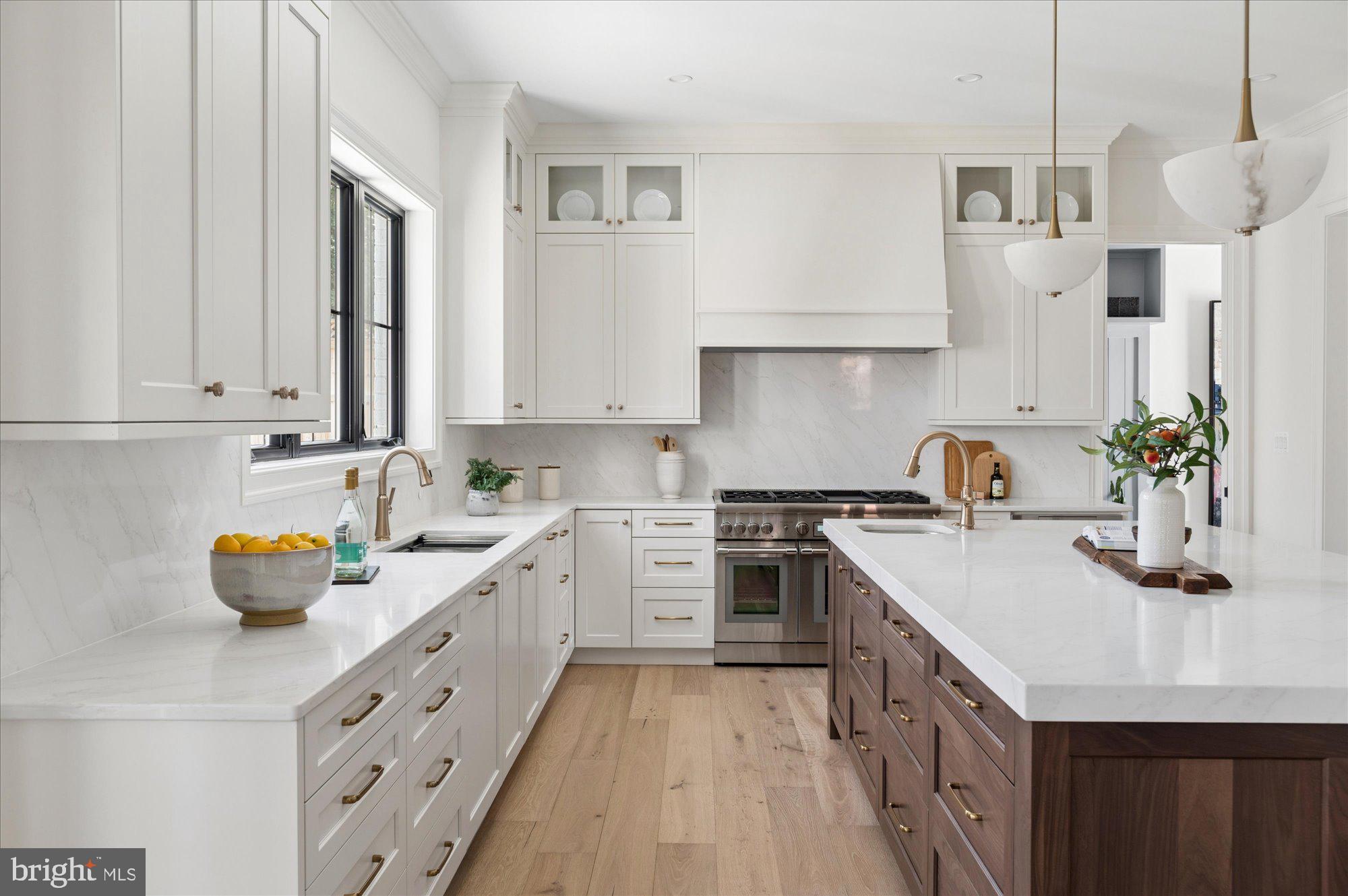 CRYSTAL SPRING KNOLLS - Residential