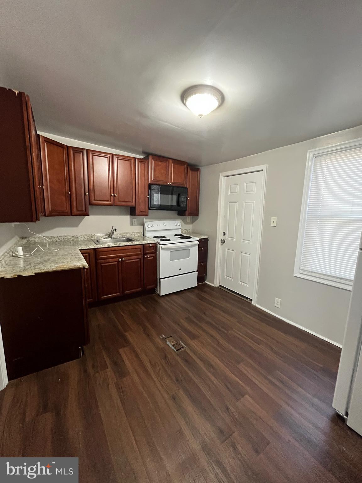 NEWBOLD - Residential Lease