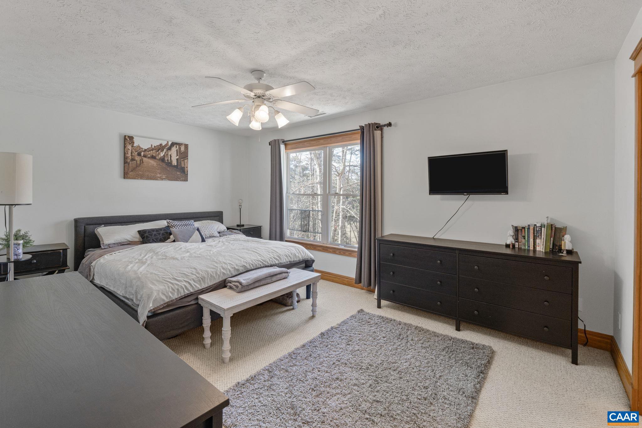 LAKE MONTICELLO - Residential