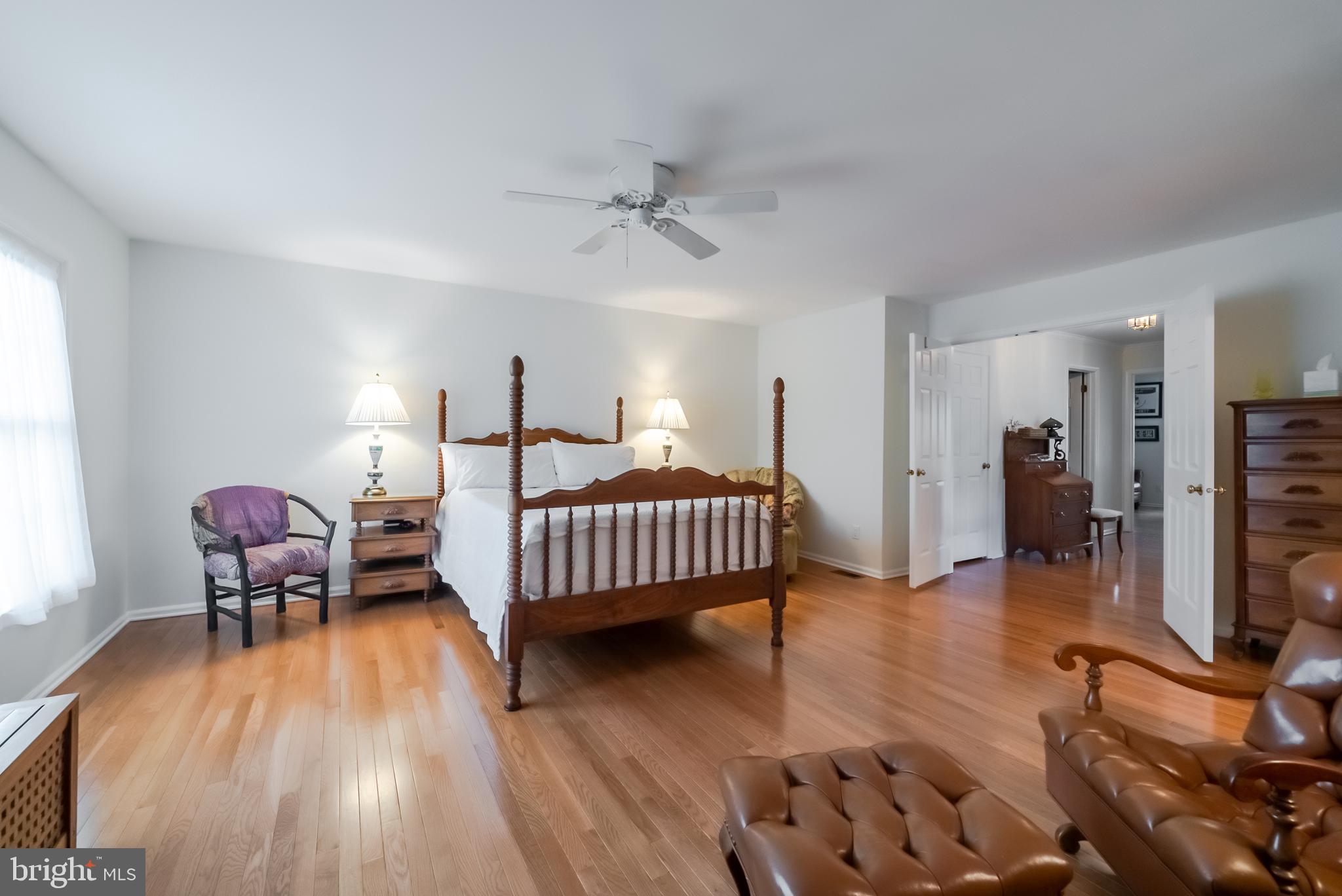 GWYNEDD HUNT - Residential