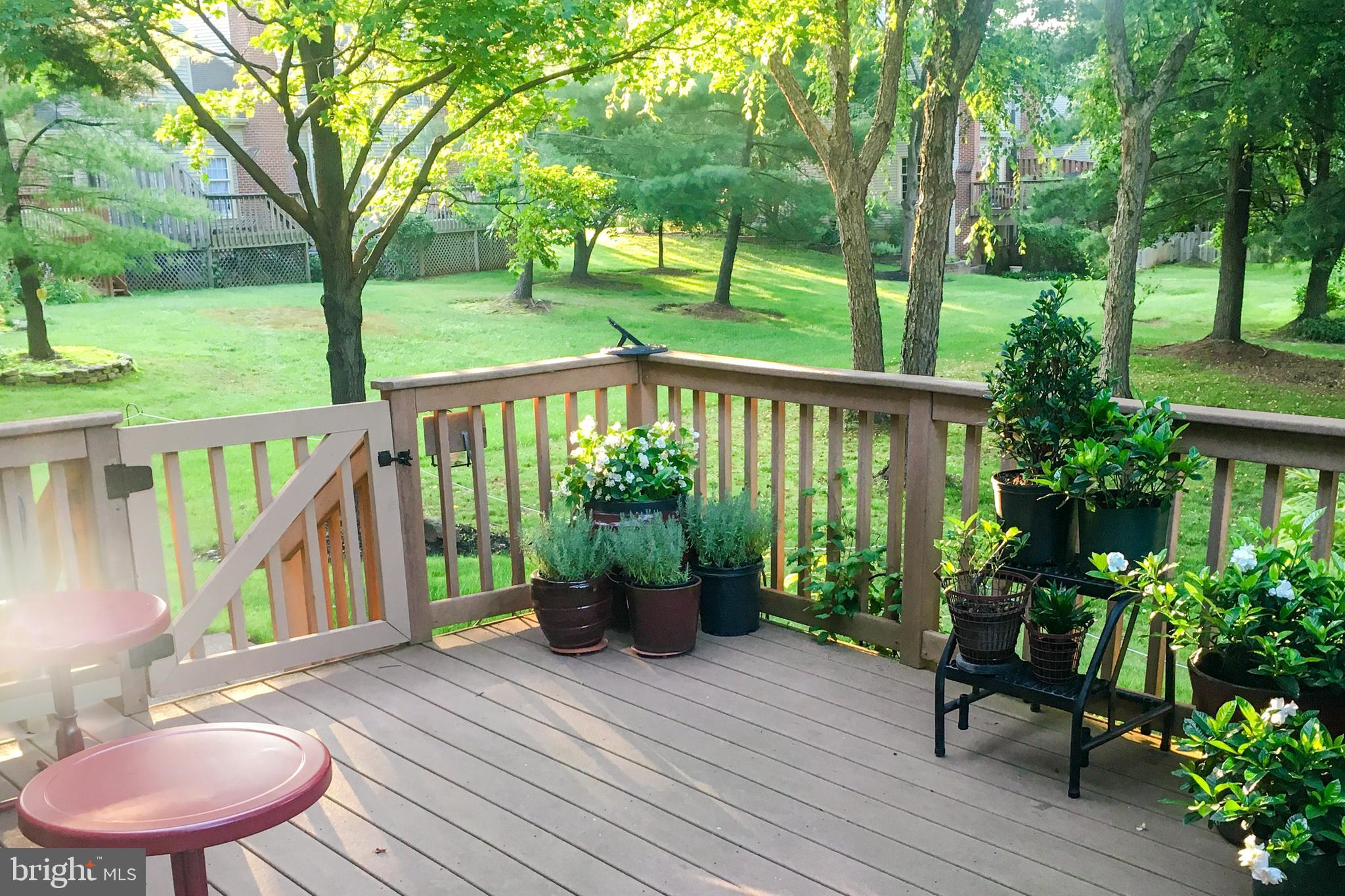 GWYNEDD HUNT - Residential