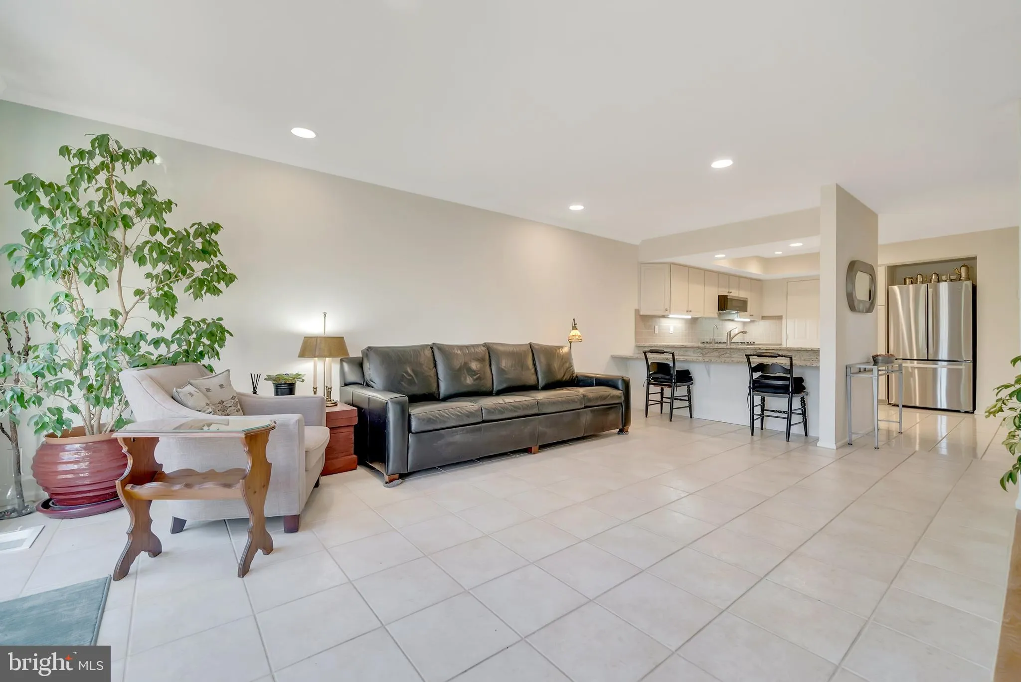 Ambler, Pennsylvania 19002, United States, 3 Bedrooms Bedrooms, ,3 BathroomsBathrooms,Residential,Pending,90328