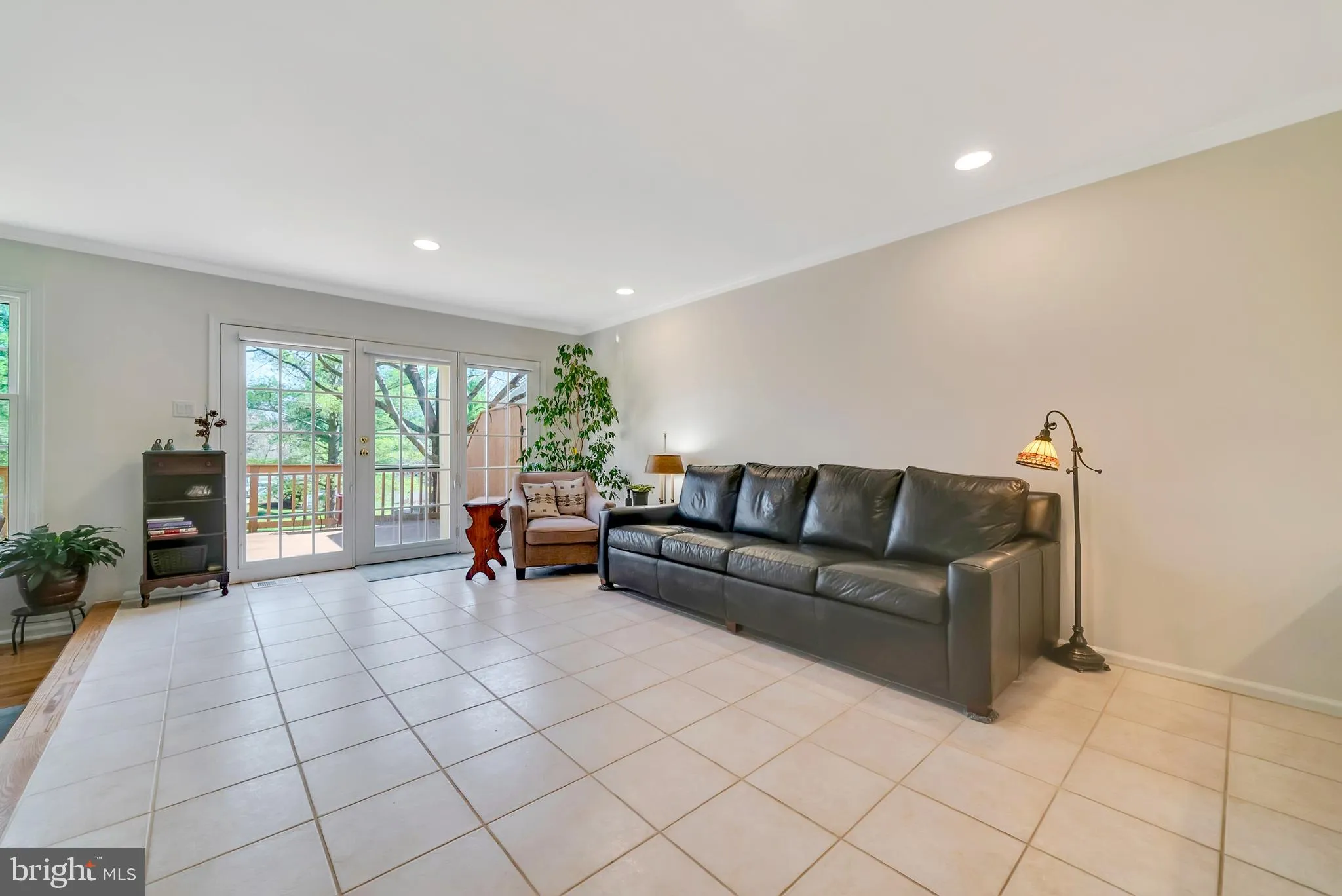 Ambler, Pennsylvania 19002, United States, 3 Bedrooms Bedrooms, ,3 BathroomsBathrooms,Residential,Pending,90328