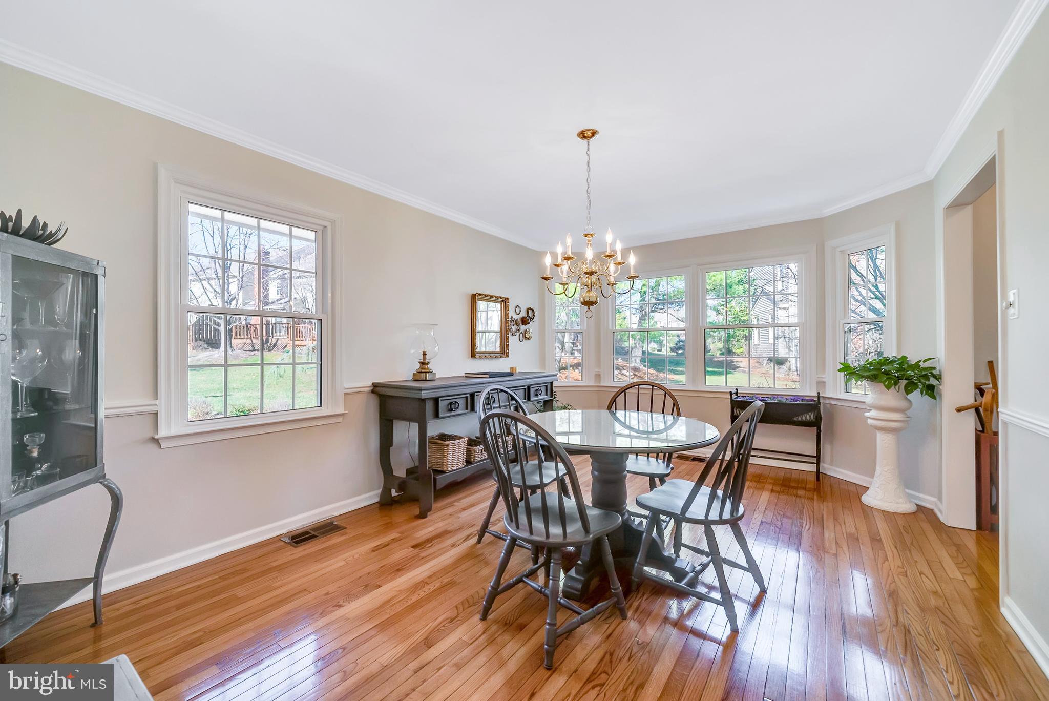 GWYNEDD HUNT - Residential