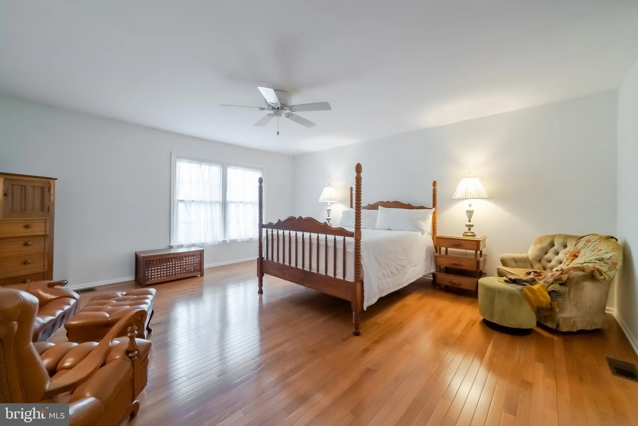 Ambler, Pennsylvania 19002, United States, 3 Bedrooms Bedrooms, ,3 BathroomsBathrooms,Residential,Pending,90328