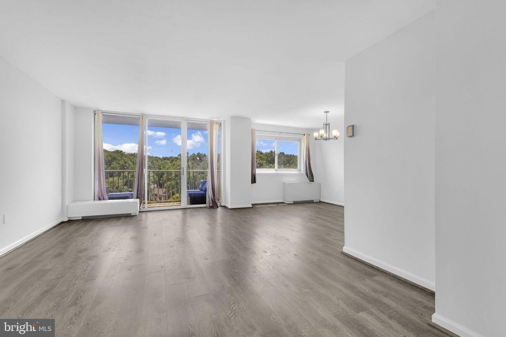 Photo of 1225 Martha Custis Drive #914, ALEXANDRIA, VA 22302 (MLS # VAAX2050244)