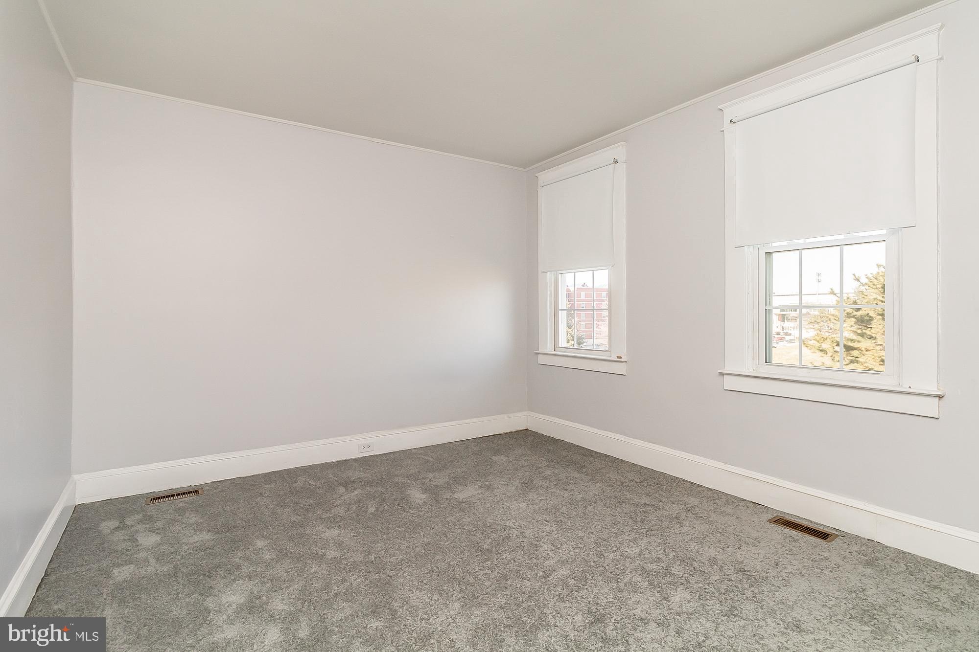 BALTIMORE EAST - SOUTH CLIFTON PARK HIST. DISTRICT - Residential