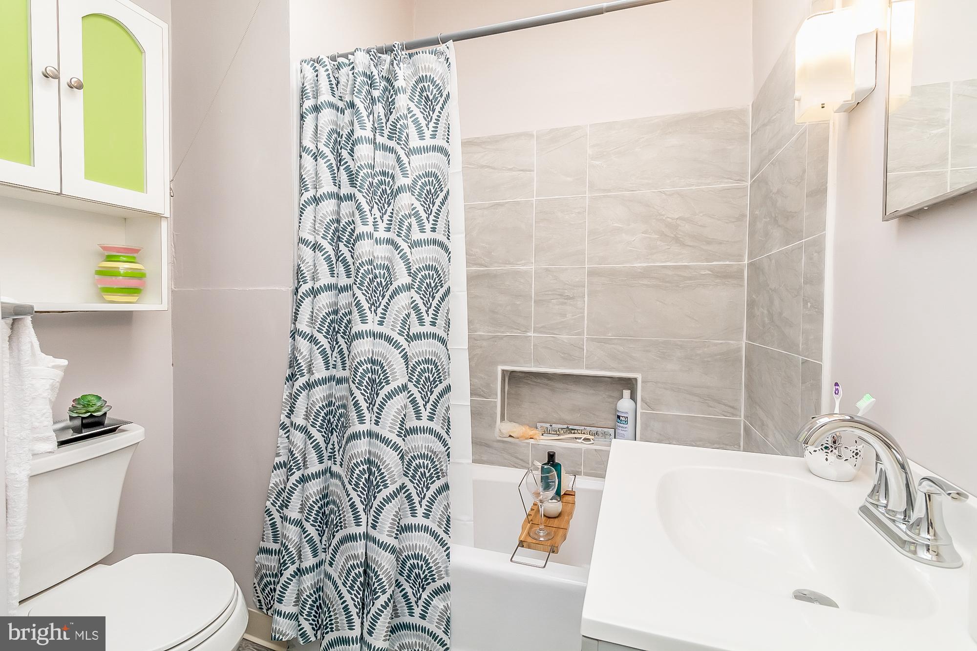 BALTIMORE EAST - SOUTH CLIFTON PARK HIST. DISTRICT - Residential