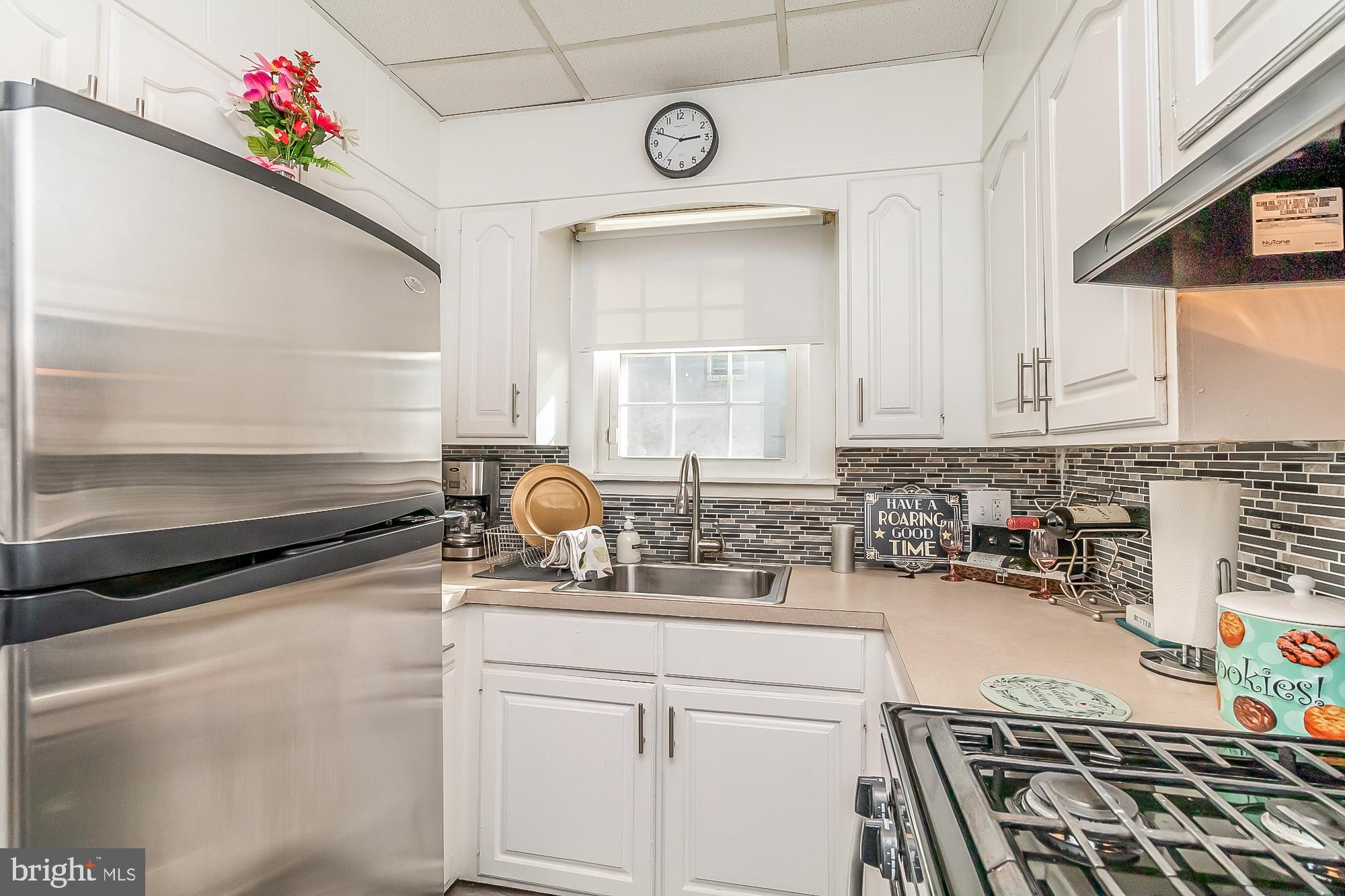 BALTIMORE EAST - SOUTH CLIFTON PARK HIST. DISTRICT - Residential