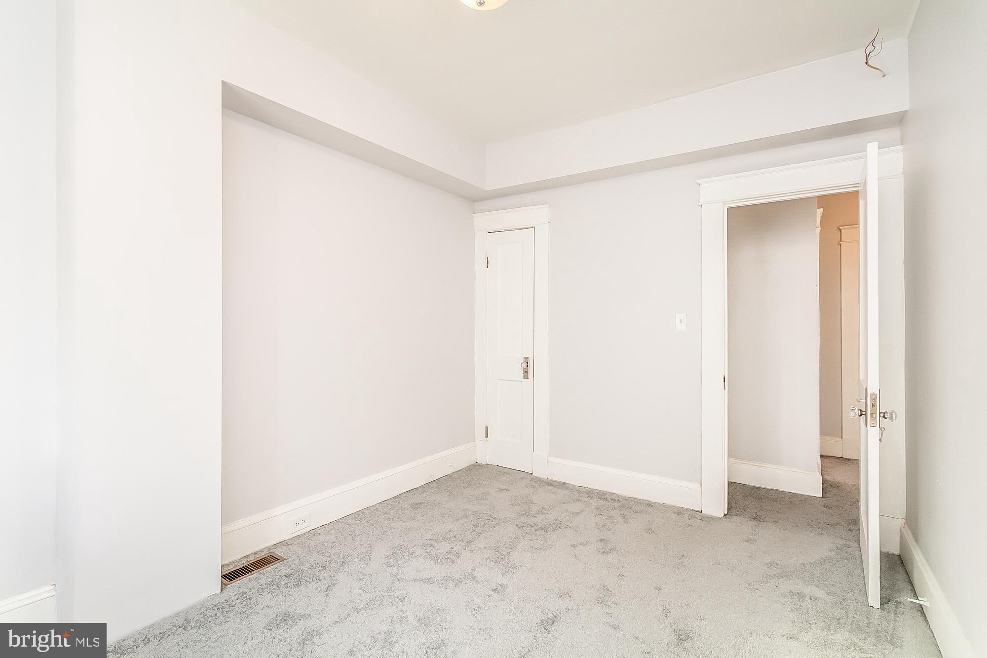 BALTIMORE EAST - SOUTH CLIFTON PARK HIST. DISTRICT - Residential